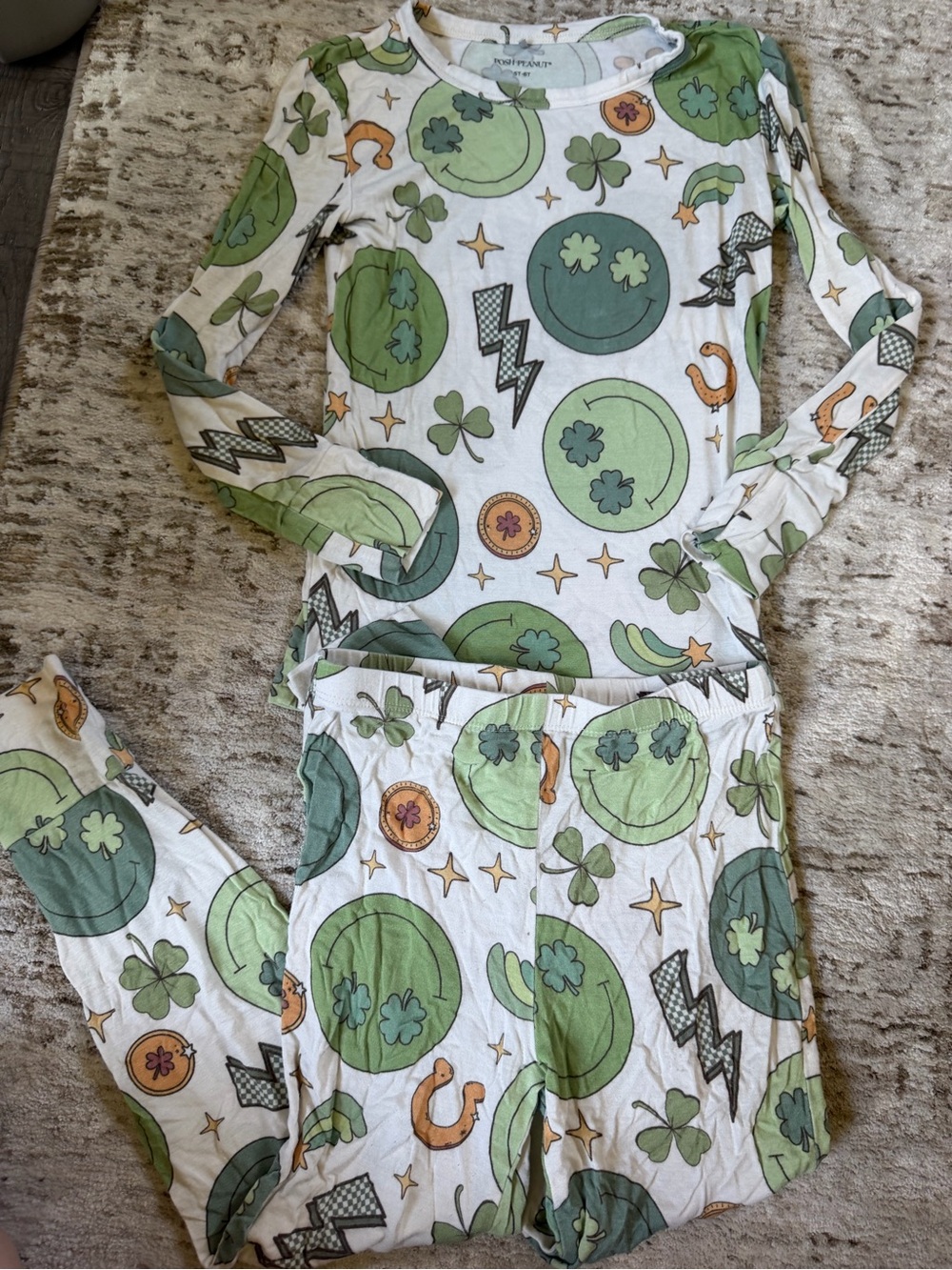 5-6T Posh Peanut Lucky Clover Printed Pajama Set - Green & White